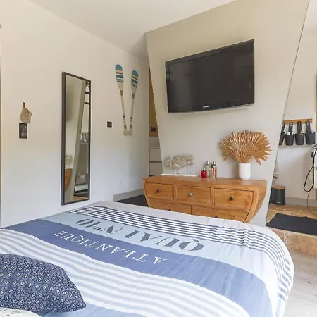 Etoile Du Sud * סן-ז'אן-דו-גאר