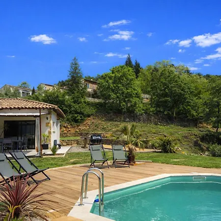 Etoile Du Sud Сен-Жан-дю-Гар