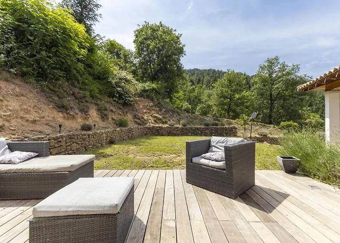 Etoile Du Sud * Saint-Jean-du-Gard