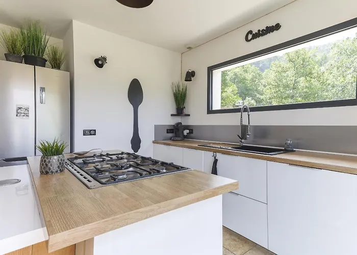 Etoile Du Sud Saint-Jean-du-Gard