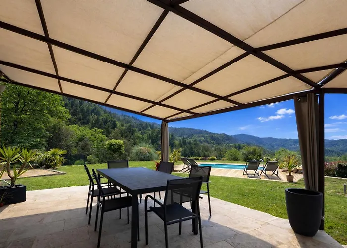 Etoile Du Sud * Saint-Jean-du-Gard